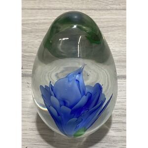 Art Deco Glass Paperweight 2x3.25" Pale Blue Flower Egg Shaped Green‎ Leaves